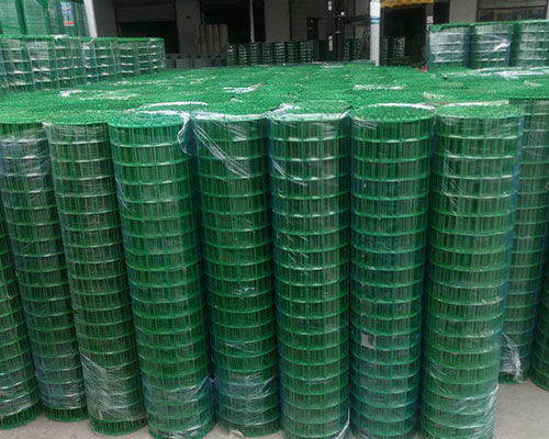 太原鑫澤絲網(wǎng)制品公司 圖 城市草坪護欄 交城草坪護欄